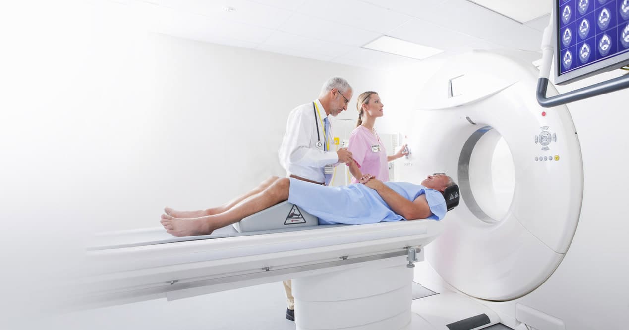 MRI scanner met arts en mta